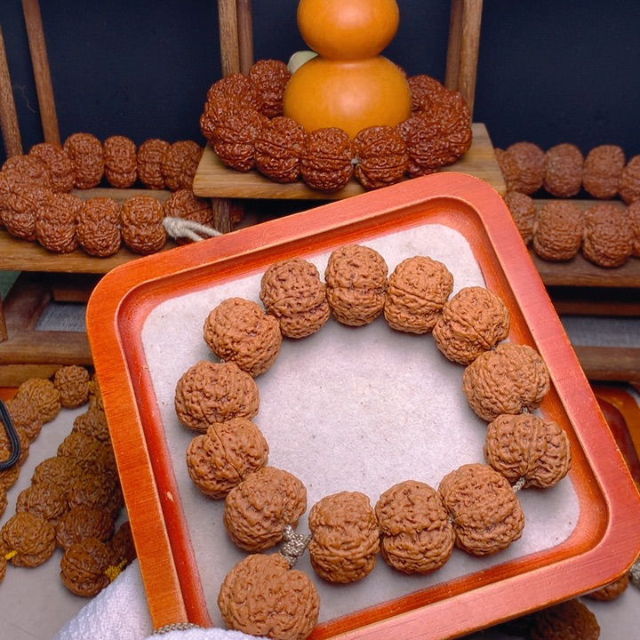 小***重手串金刚菩提六瓣