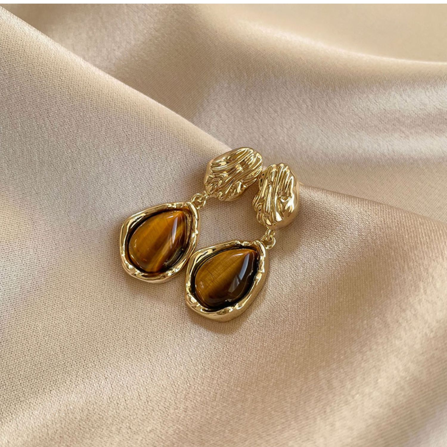 铜合金耳饰 气质轻奢时尚百搭个性精致小众耳饰LY0505