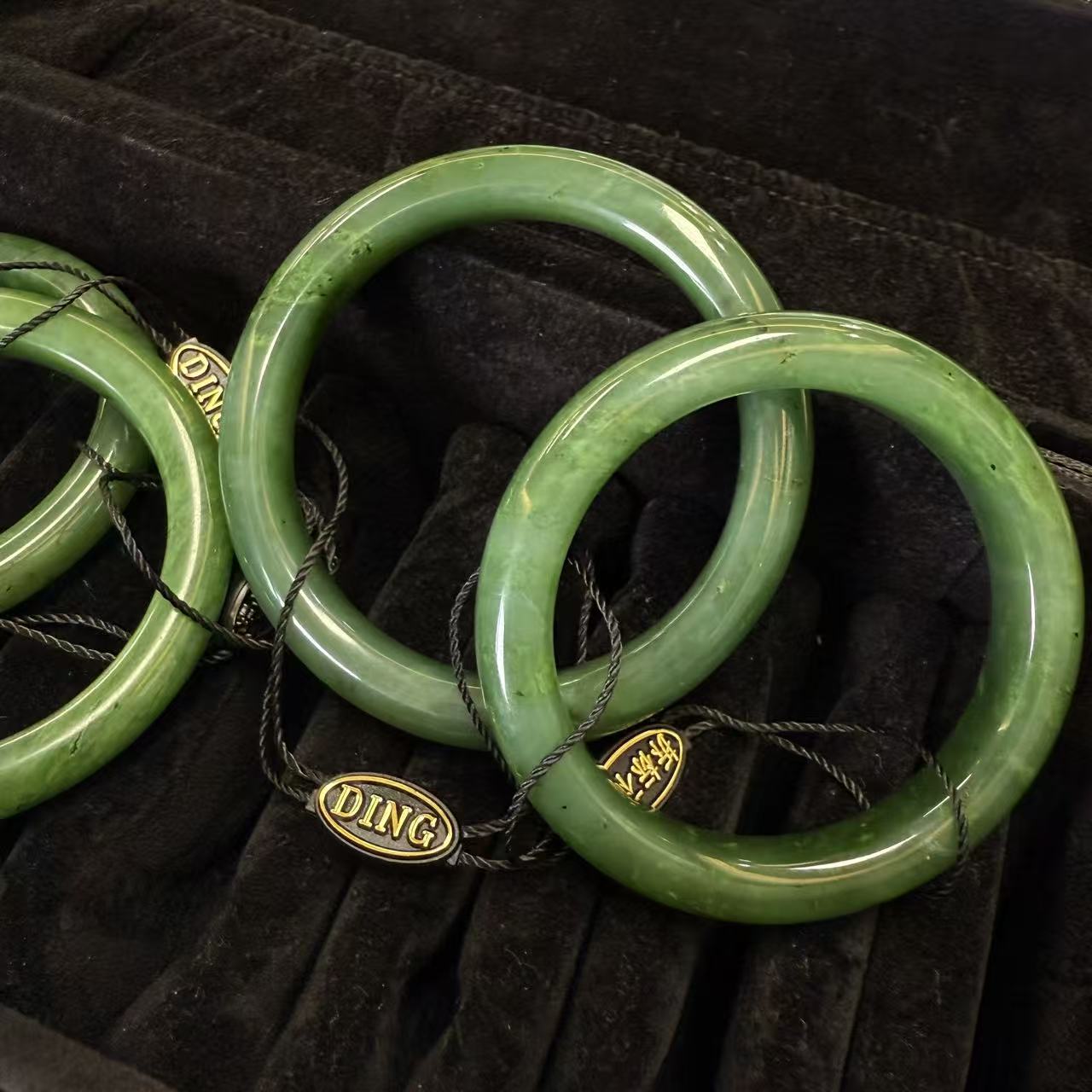 和田玉正圈手镯*（多样性发一件）