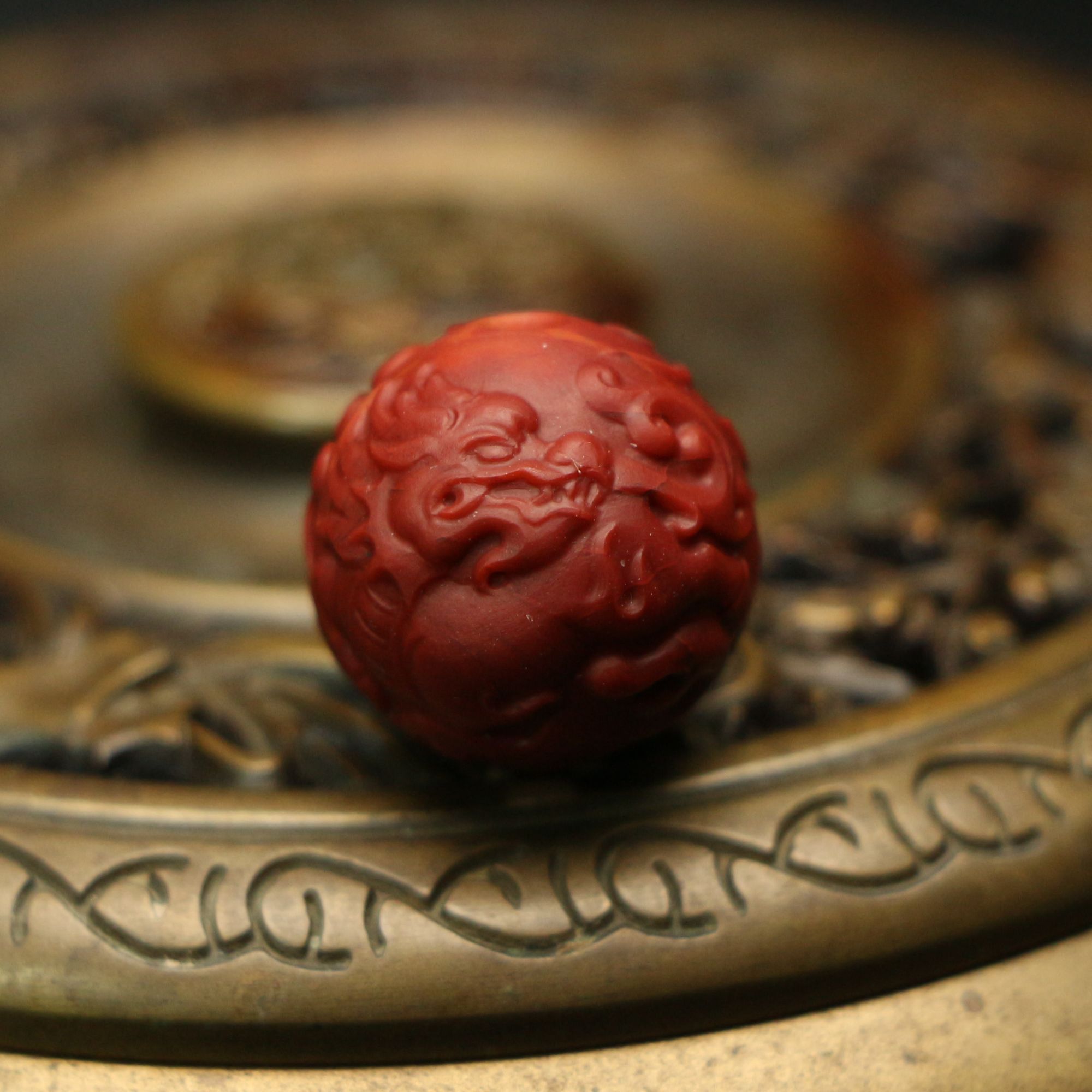 苏州石己南红包浆龙纹圆珠手链配珠