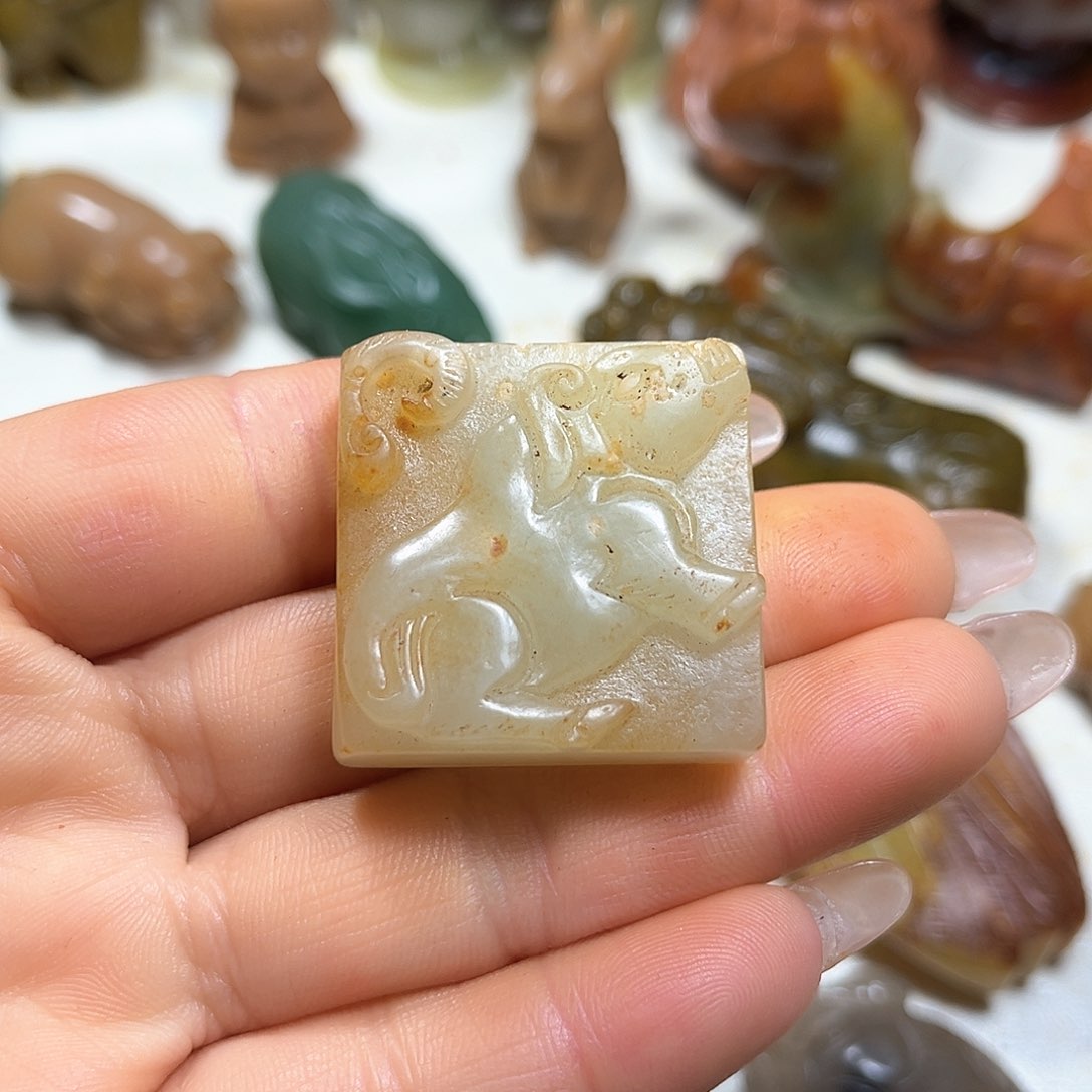 白玉菩提吊坠白玉菩提吊坠