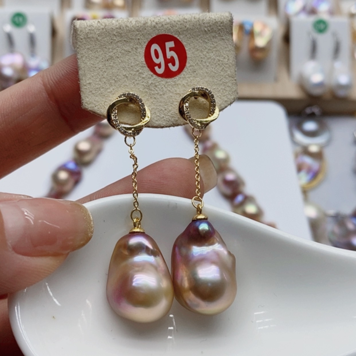 【闪购商品】淡水珍珠耳饰银S925镶嵌晋**措