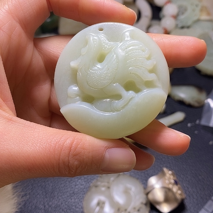 和田玉（糖玉）未镶嵌颈饰