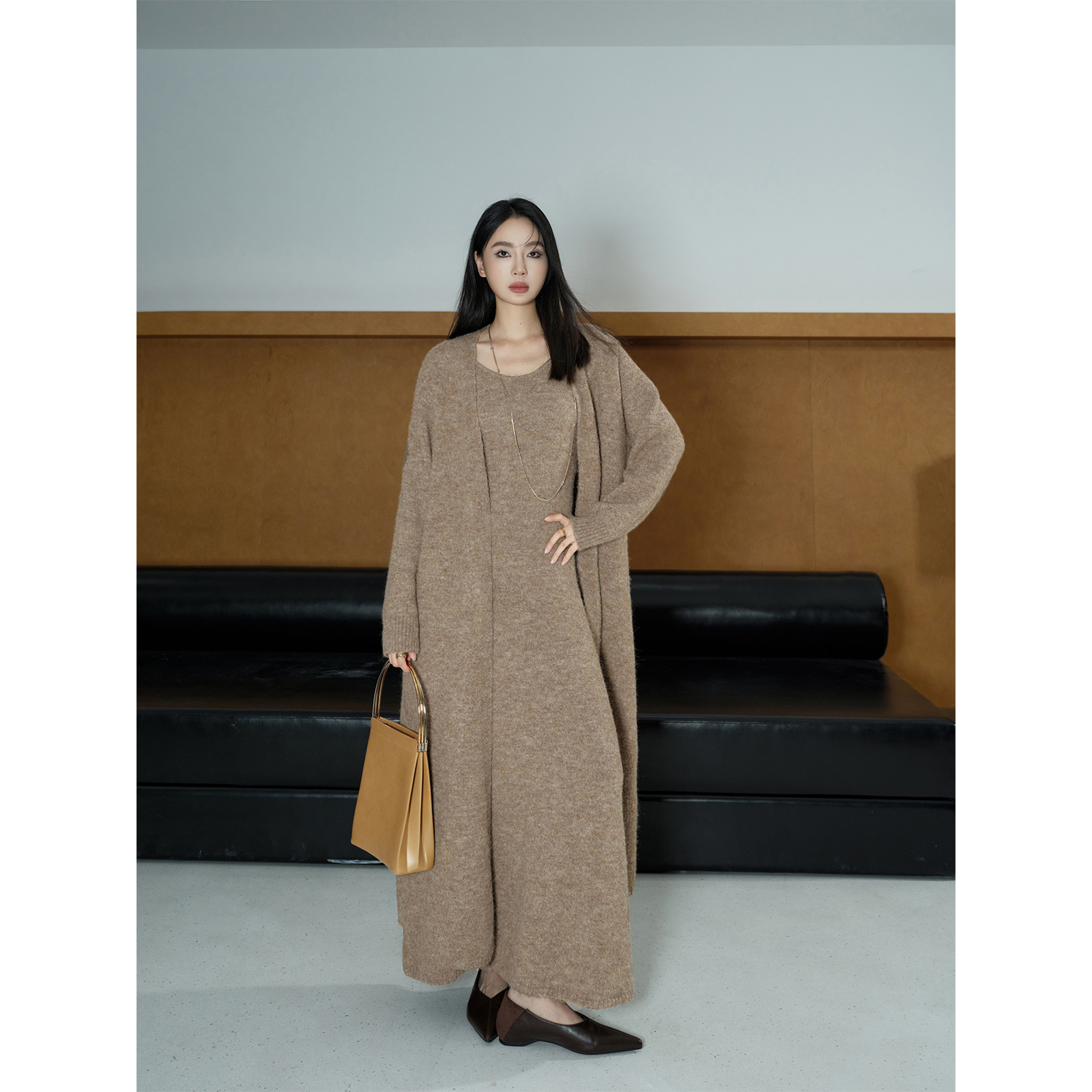 周淼ZHOUMIAO纱线针织开衫 修身直筒吊带连衣裙女套装ZM24G0214C