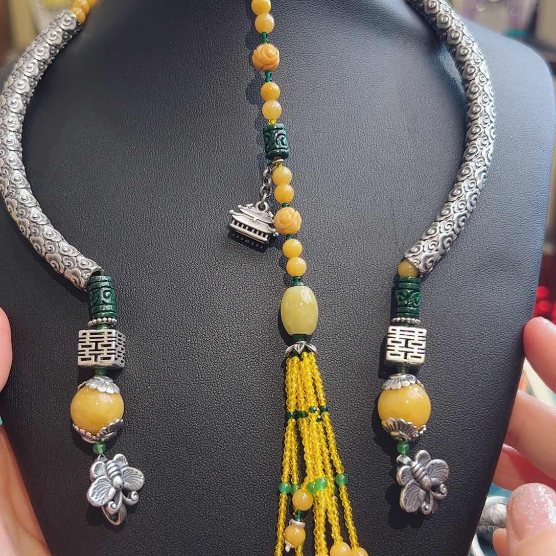 翡翠项链未镶嵌古风