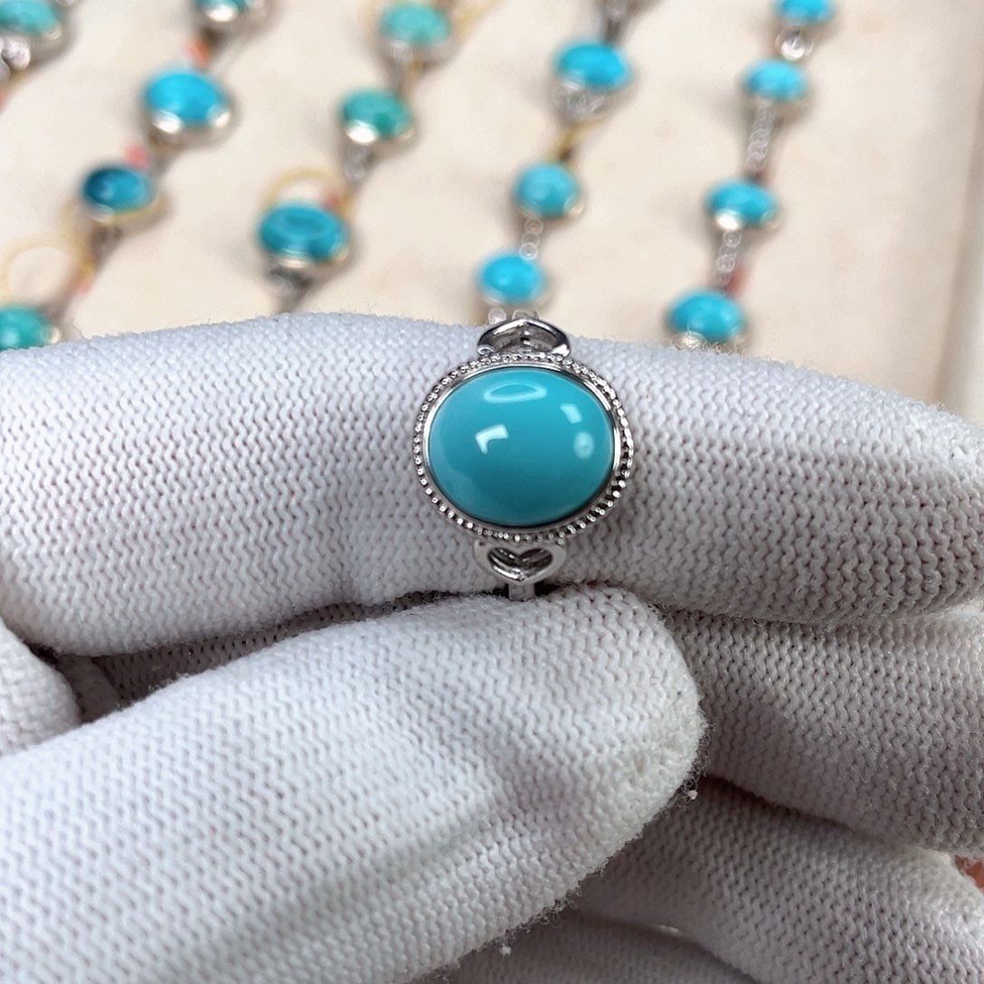 绿松石未镶嵌挂件