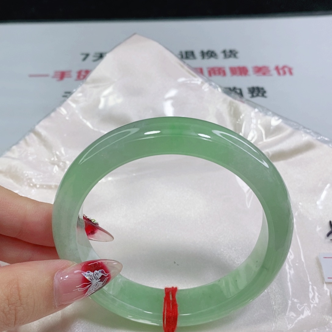 翡翠手镯未镶嵌57 58 轮胎