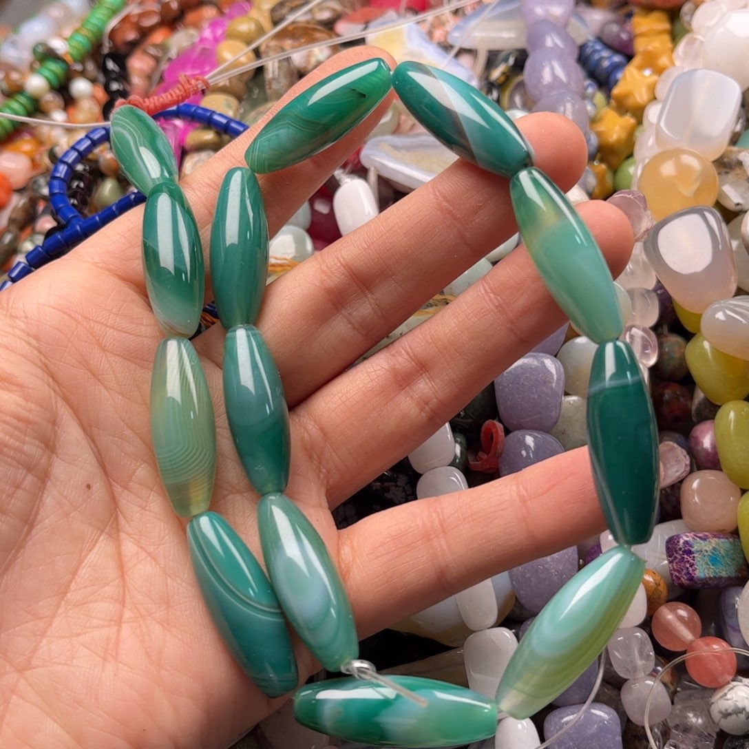 石英质玉珠宝奇石未镶嵌图