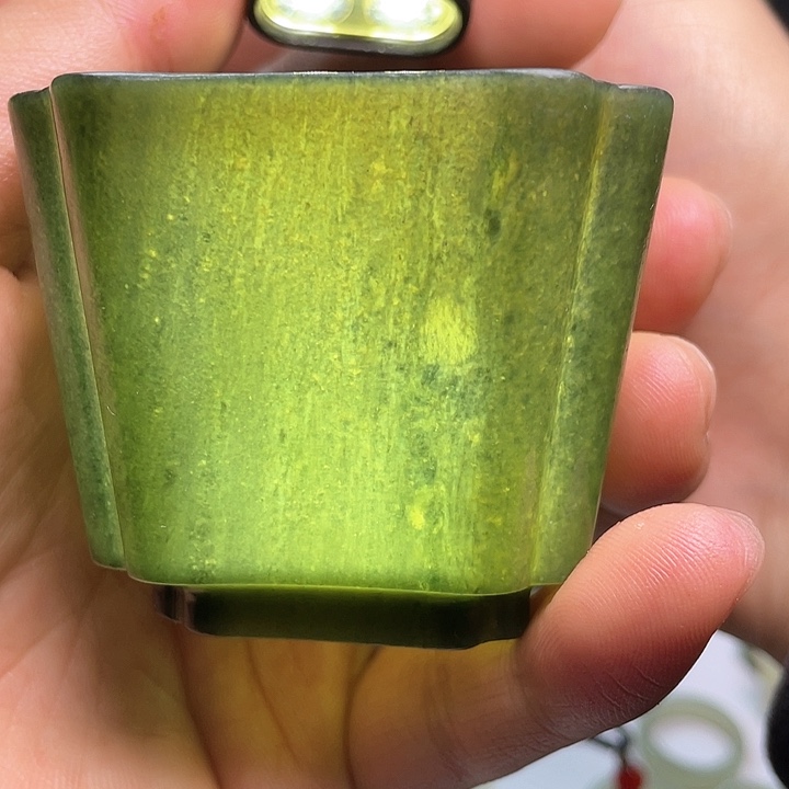 和田玉（青玉）和田玉茶杯未镶嵌