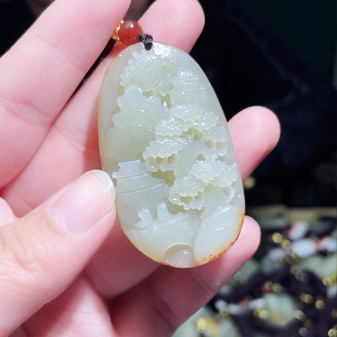 和田玉颈饰未镶嵌