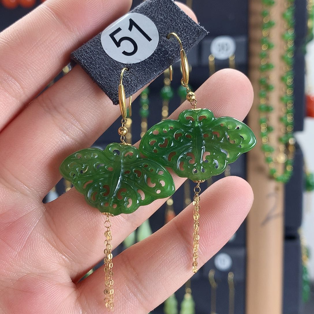 和田玉耳饰18K金镶嵌51