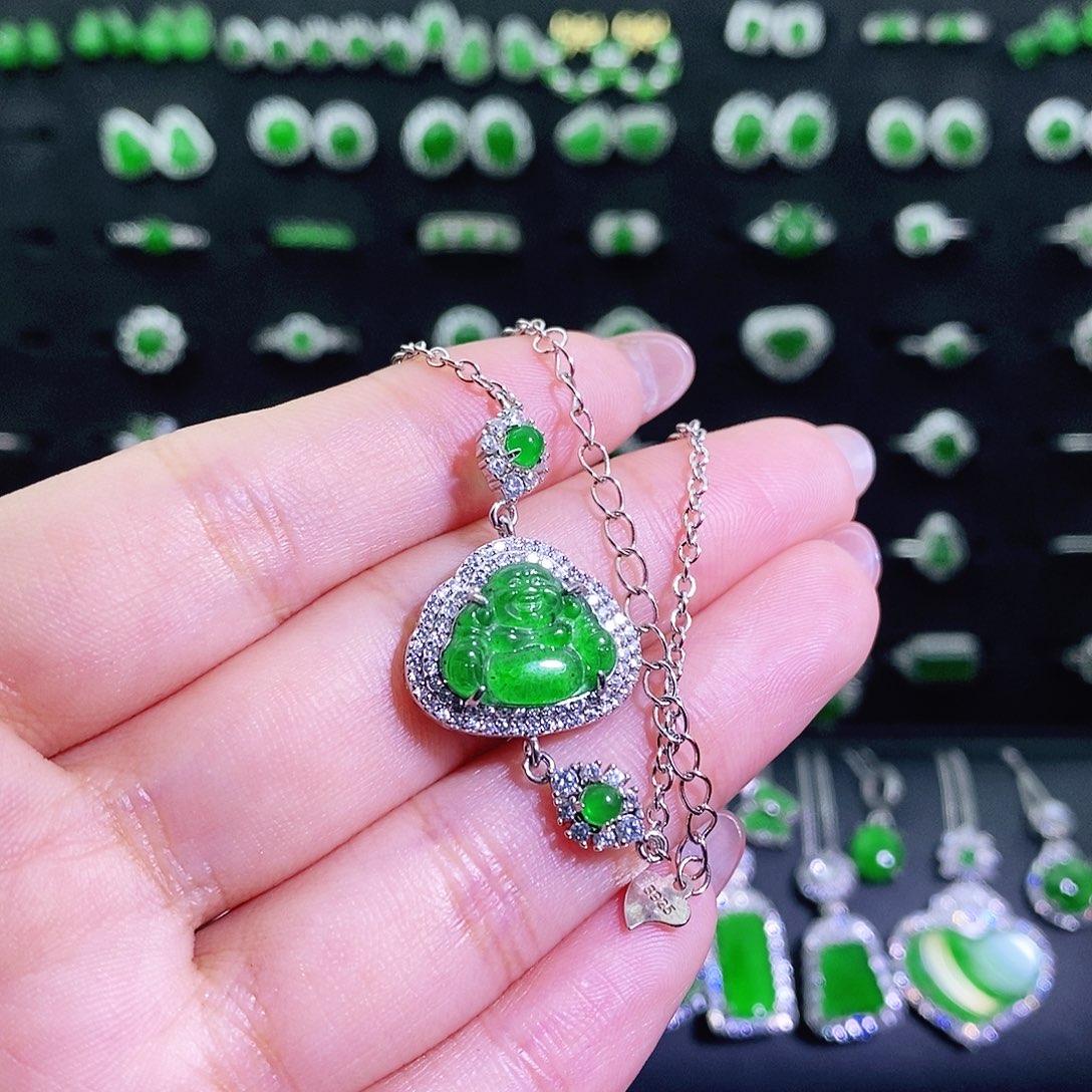 翡翠银S925镶嵌手链多样性