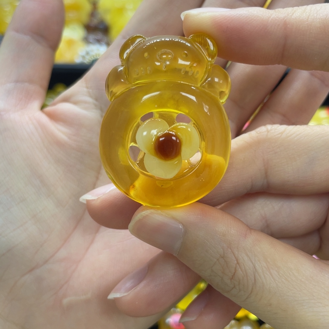 琥珀未镶嵌裸石天然琥珀