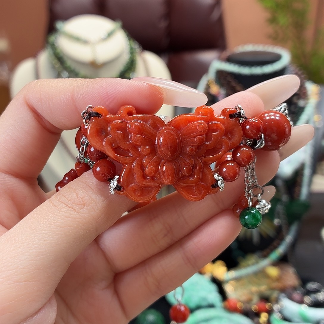 翡翠未镶嵌耳饰手串