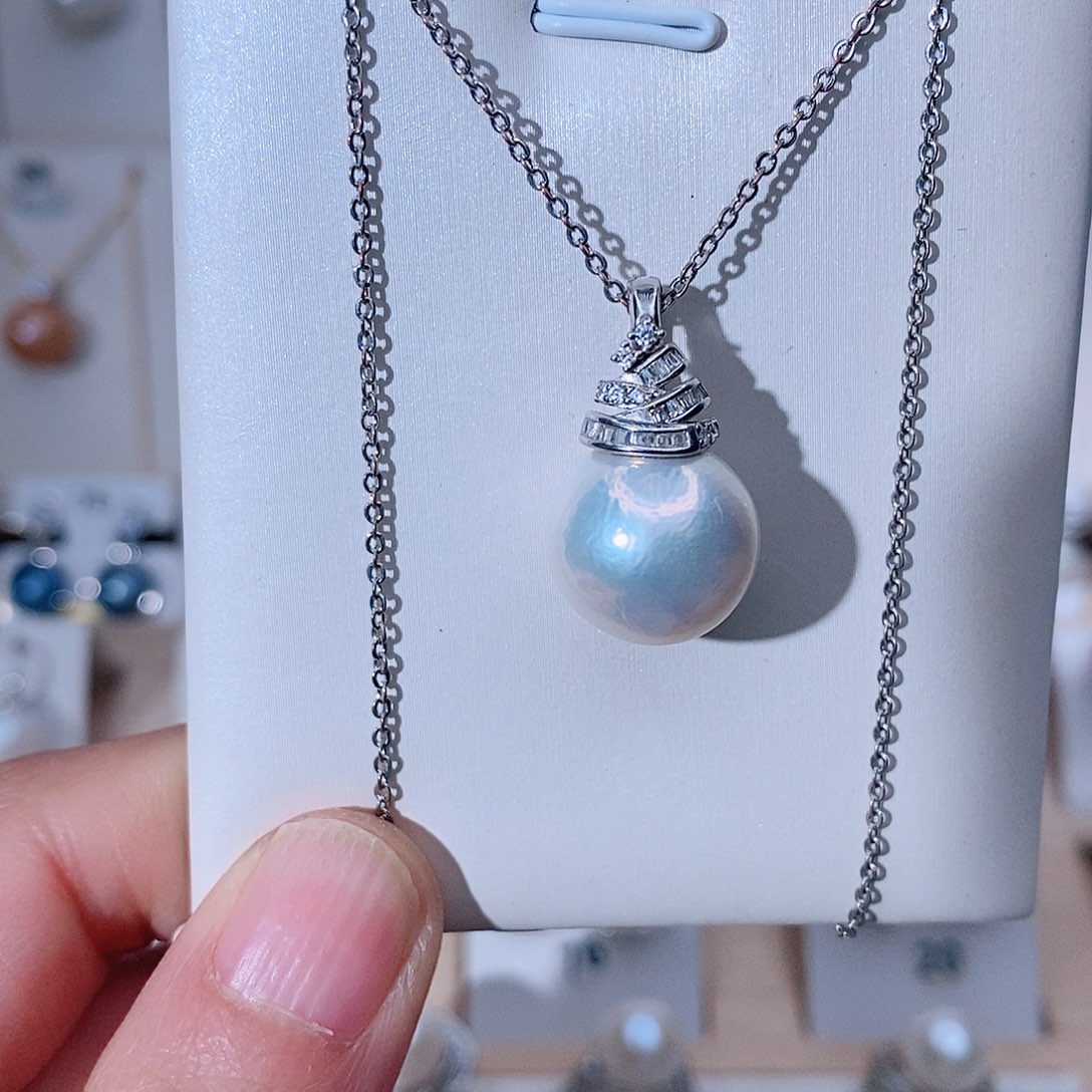 颈饰银S925镶嵌淡水珍珠