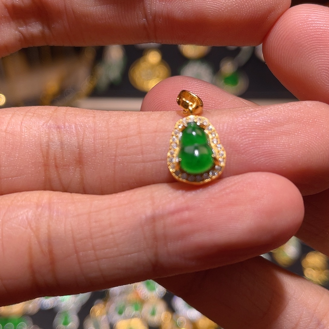 翡翠银S925镶嵌颈饰