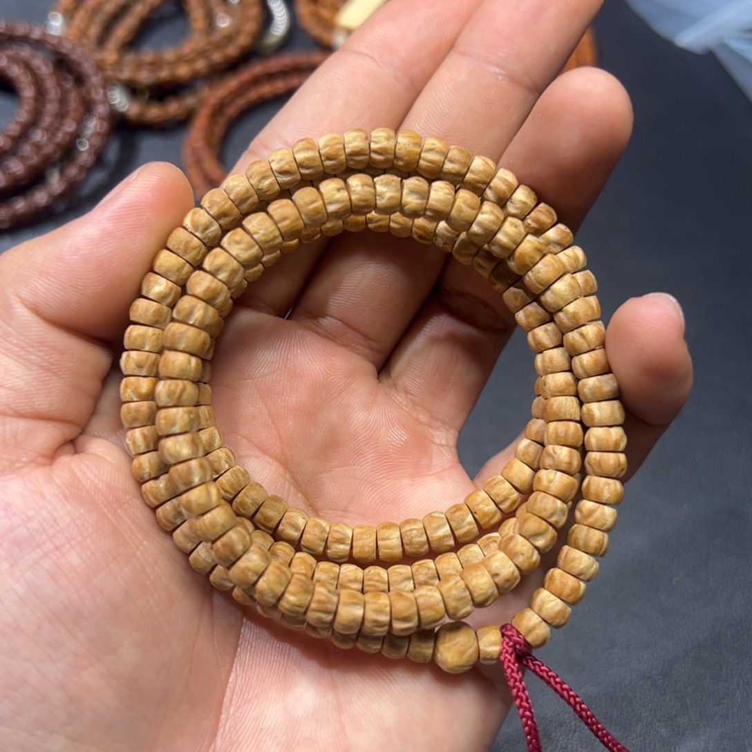 吊坠柏香籽/百香籽红瑶