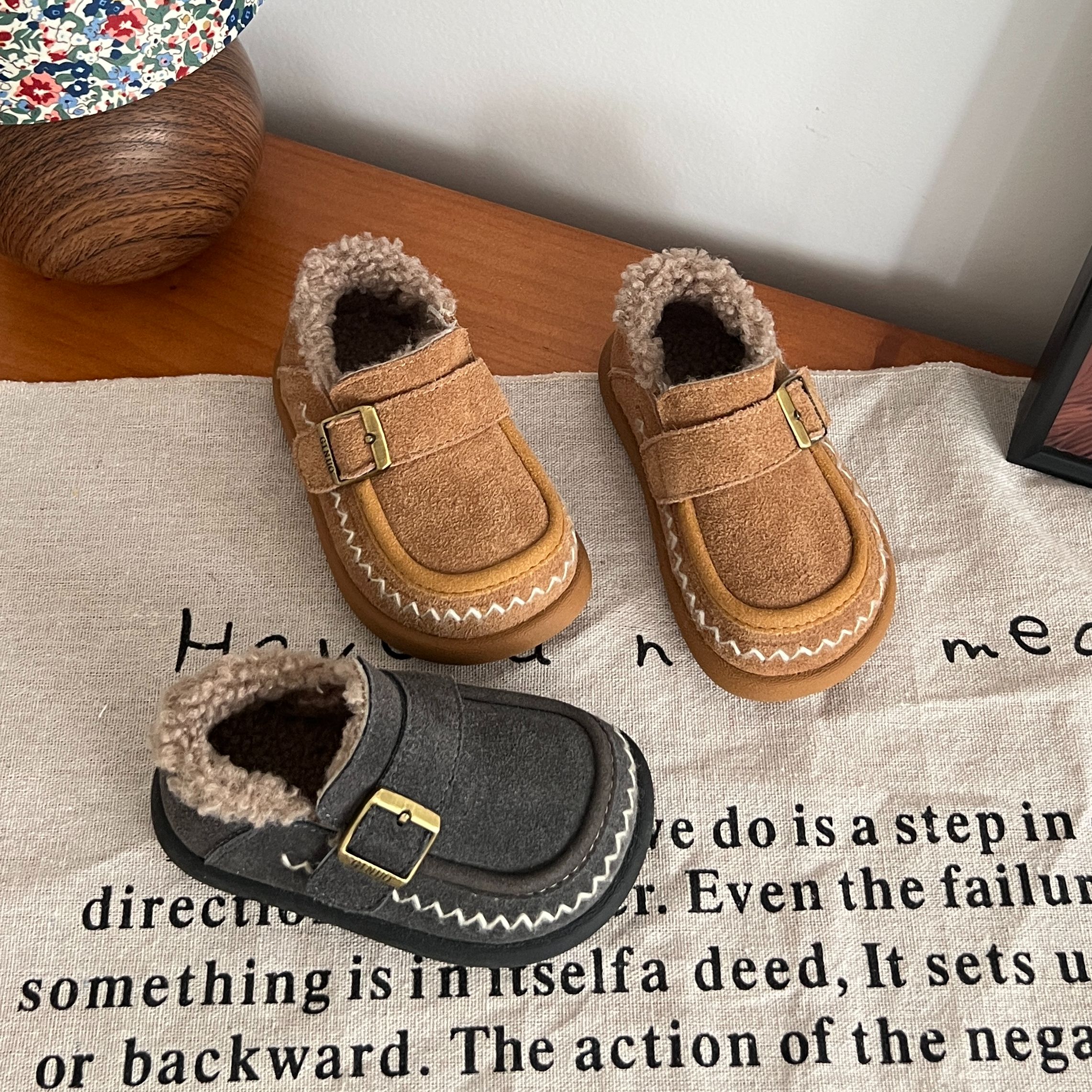 奇诺鼠儿童加绒勃肯鞋老钱风冬季男童女童软底加绒保暖0889M