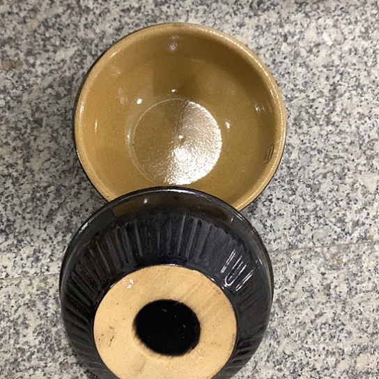 紫砂陶瓷材料研究中心