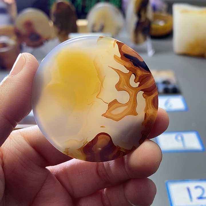 玛瑙/玉髓未镶嵌珠宝半成品196