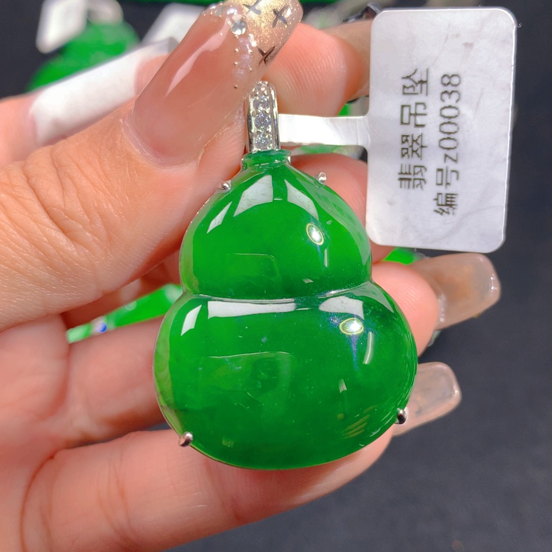 翡翠颈饰银S925镶嵌111111111