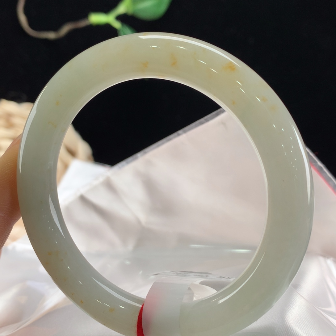 翡翠手镯未镶嵌111-1984