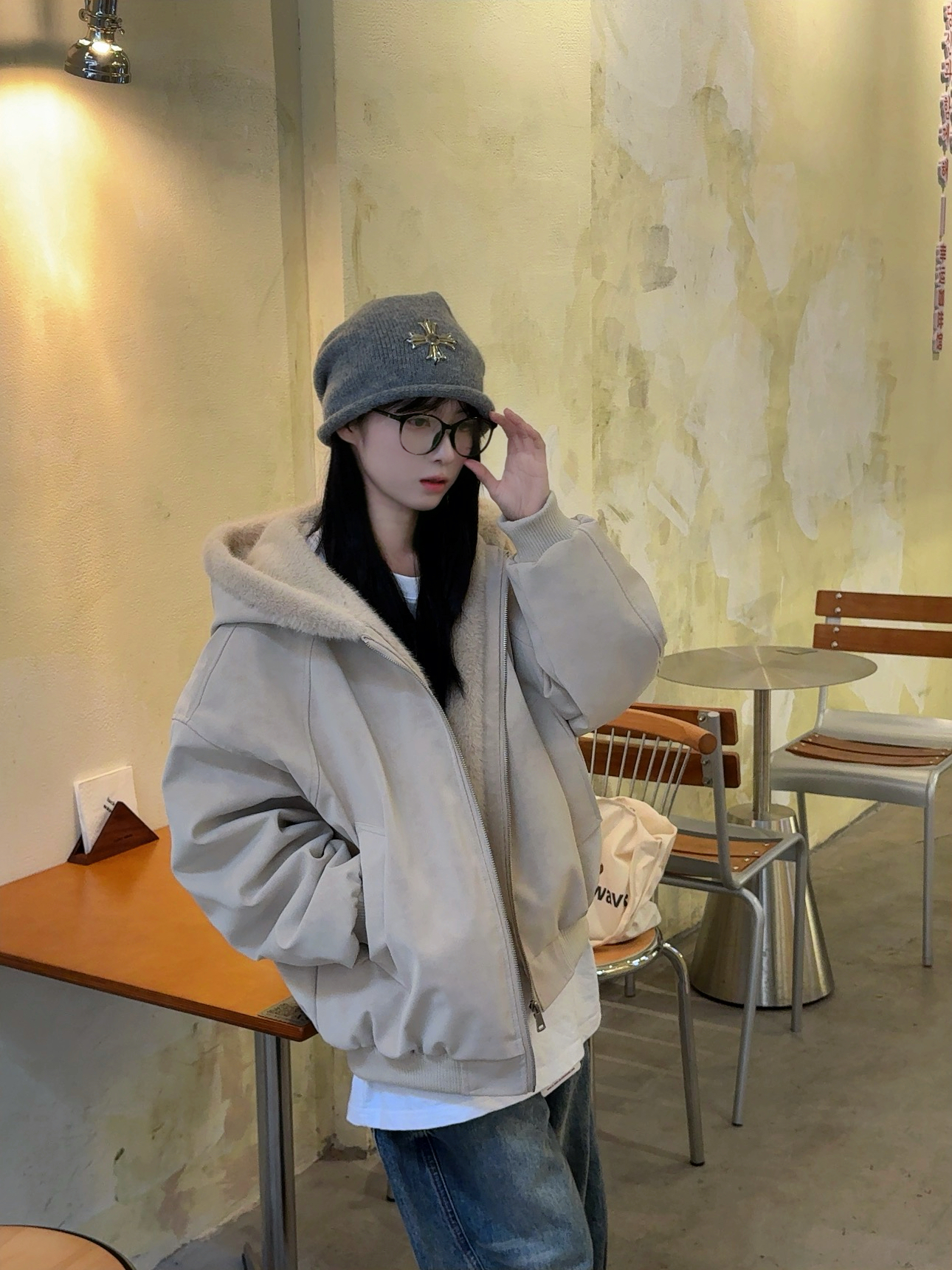 荔枝软皮1500g座山雕皮衣连帽外套男女同款冬季加绒加厚保暖毛领