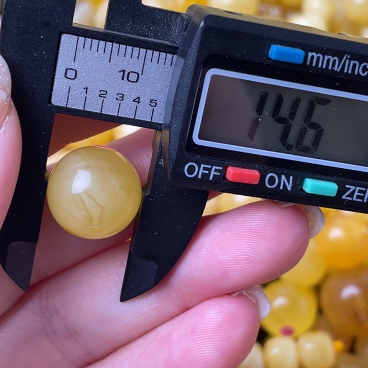 未镶嵌琥珀裸石蜜蜡11