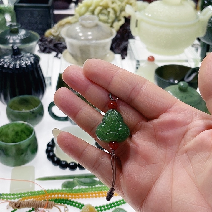 和田玉（碧玉）挂件未镶嵌