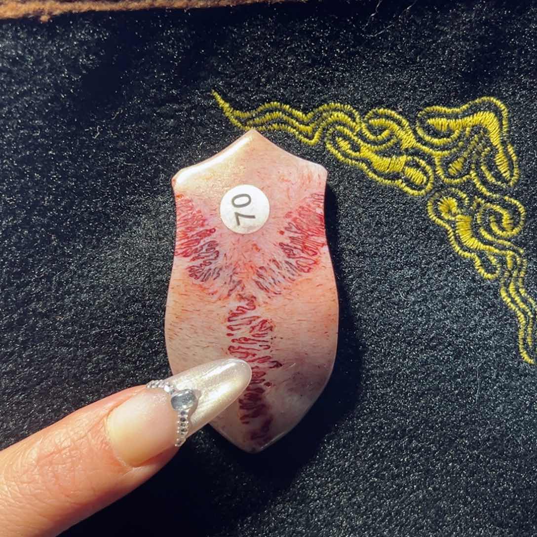 鹿骨把件鹿骨材质