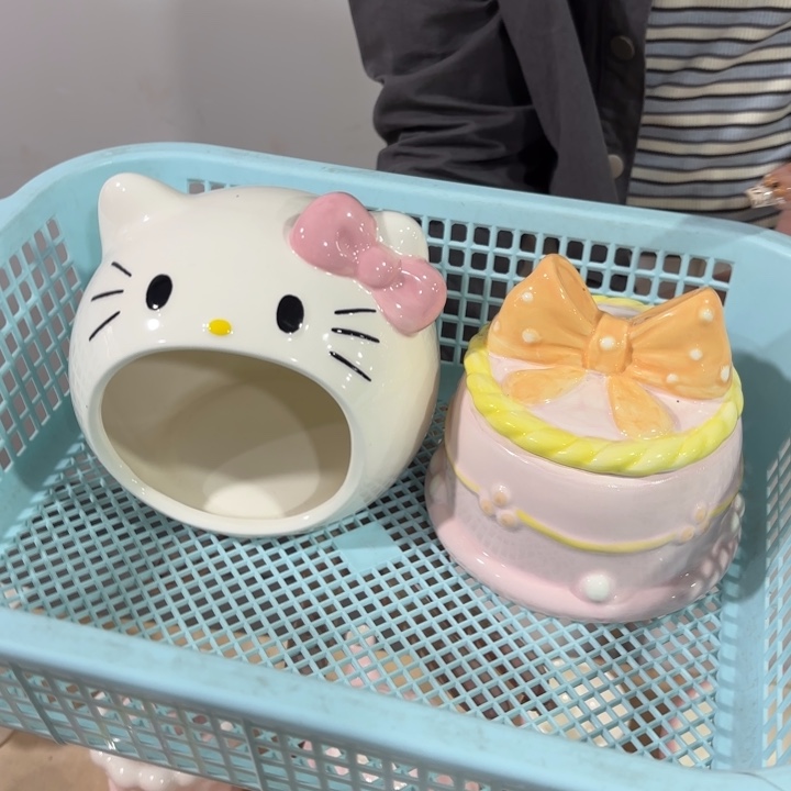 在这一年里我们一起加油紫砂