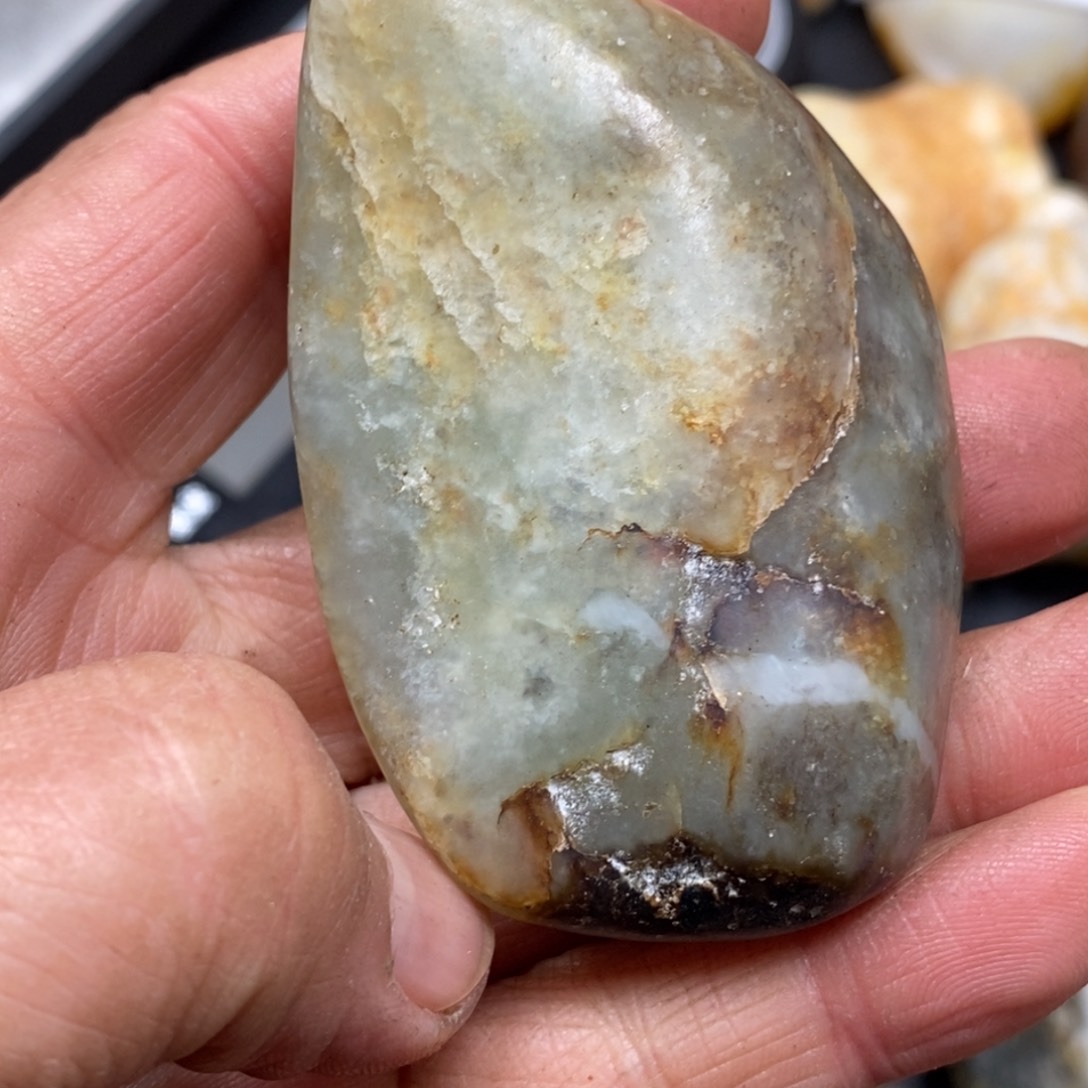 和田玉（糖玉）挂件未镶嵌