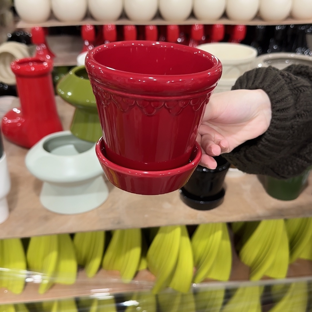 b4红色带托花盆花盆花盆