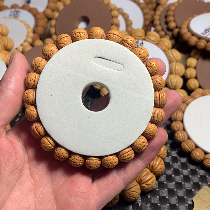 小***哥手串桃核22#情窦初开小金豆