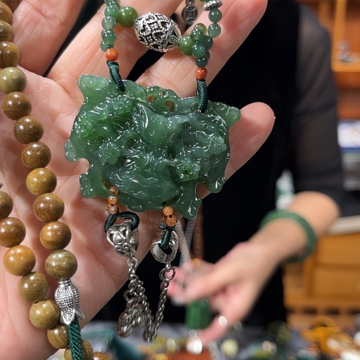 毛衣链未镶嵌和田玉