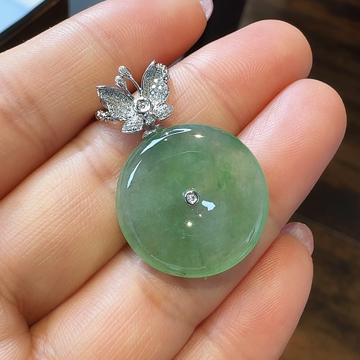 翡翠18K金镶嵌吊坠(不含链)平安扣