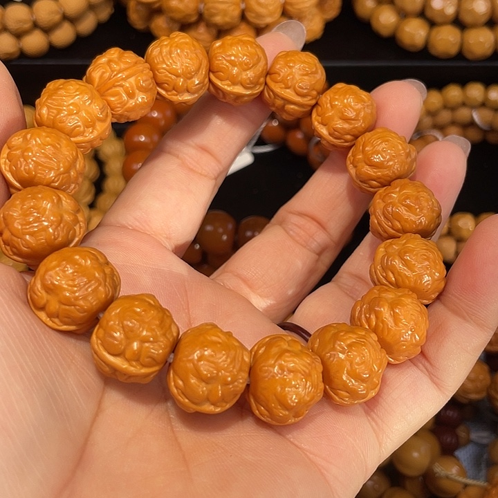 猴头核桃手串猴头