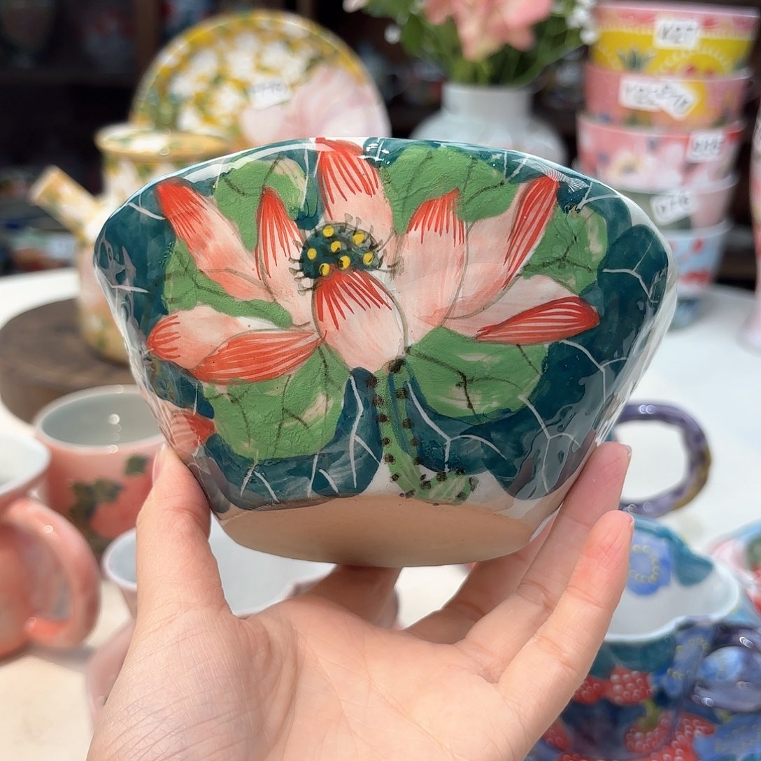 瓷片兔兔好可爱呀打