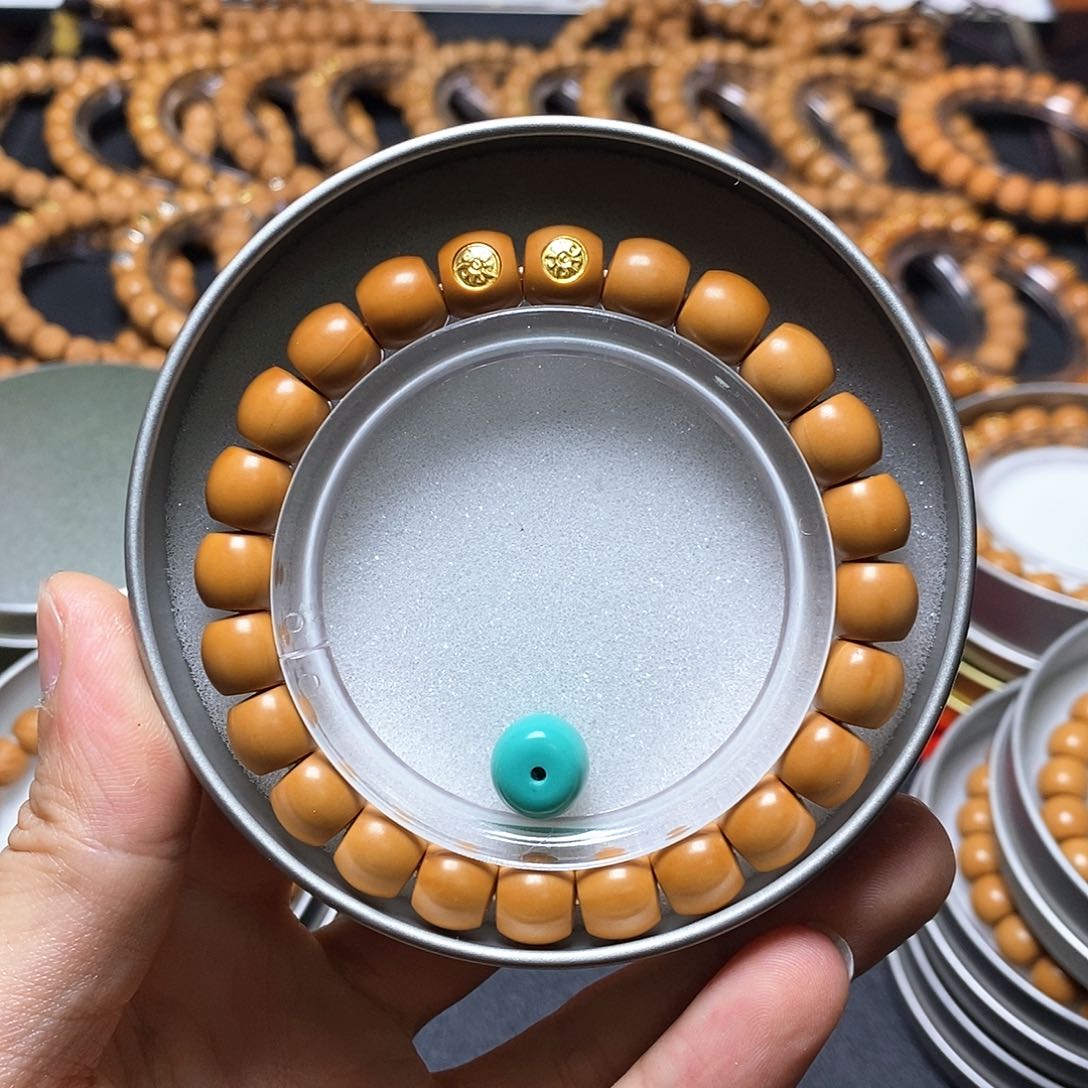 猴头核桃手串双18k金标毕业直切10左右全品80号