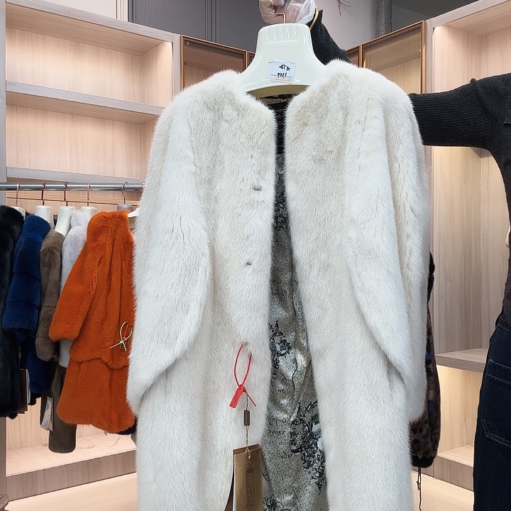 白色斗篷款yh0025