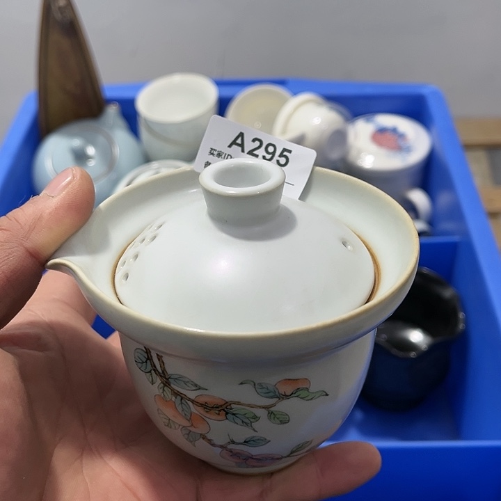 瓷片默认微瑕瓷器、茶具、壶、摆件，介意勿拍 