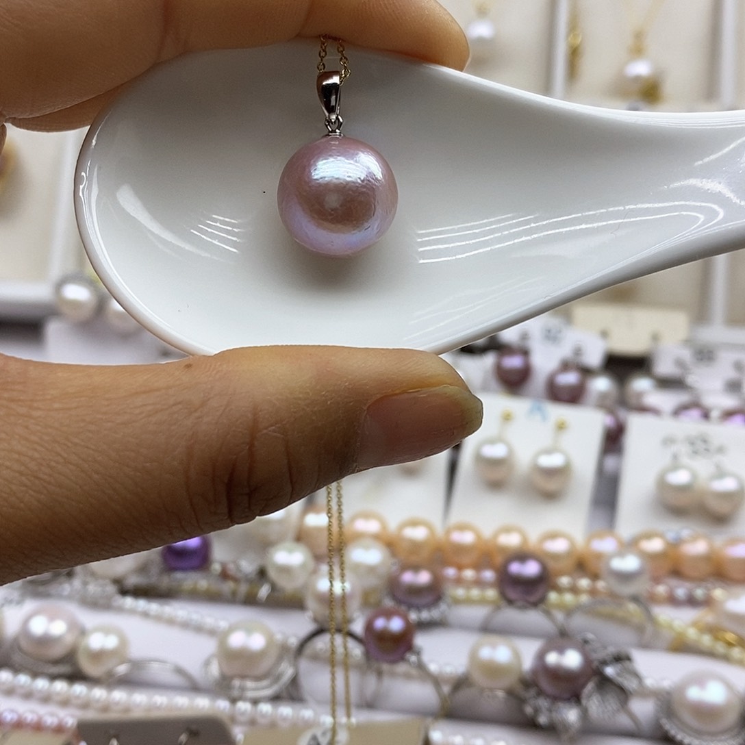 淡水珍珠吊坠(赠链)银S925镶嵌