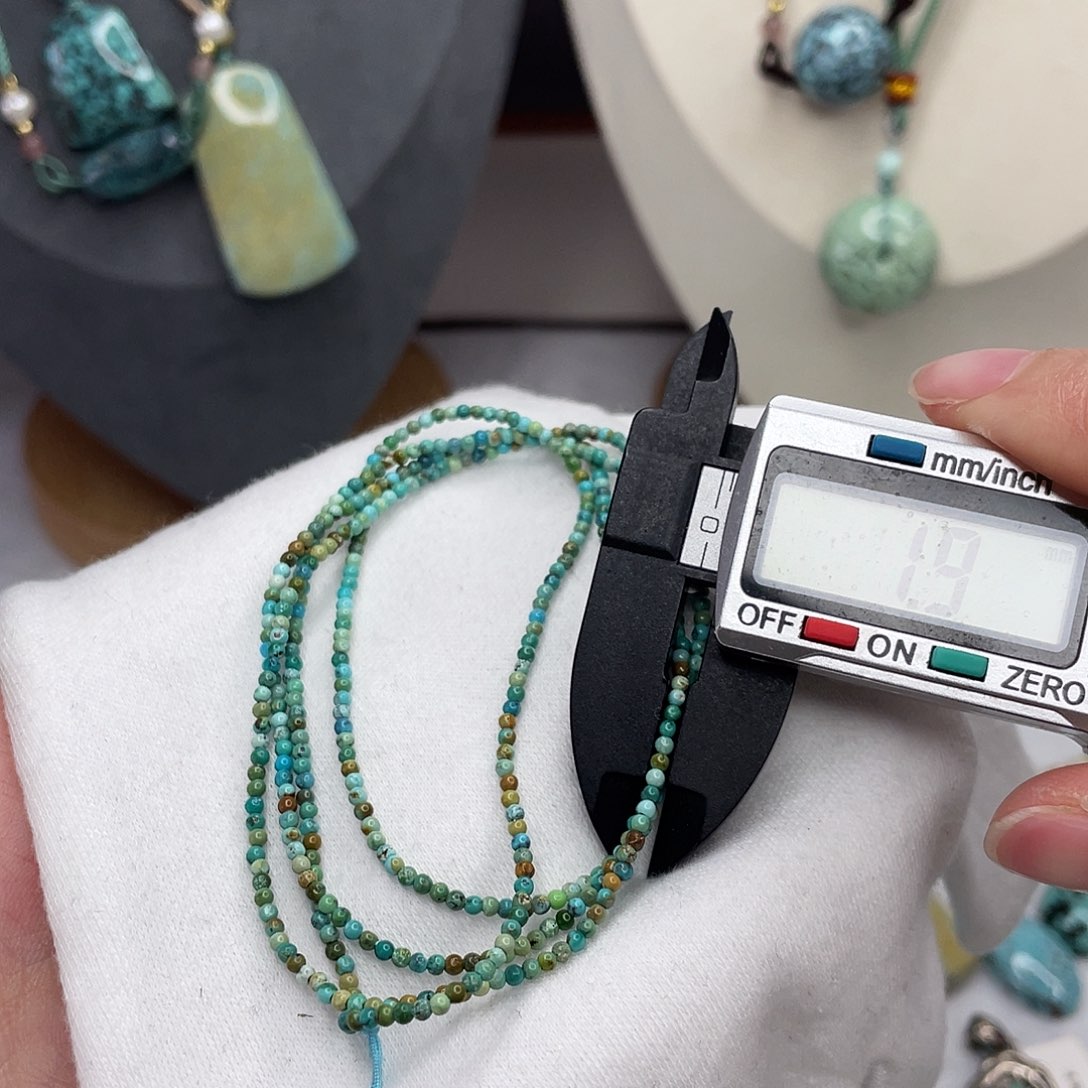 绿松石绿松石未镶嵌