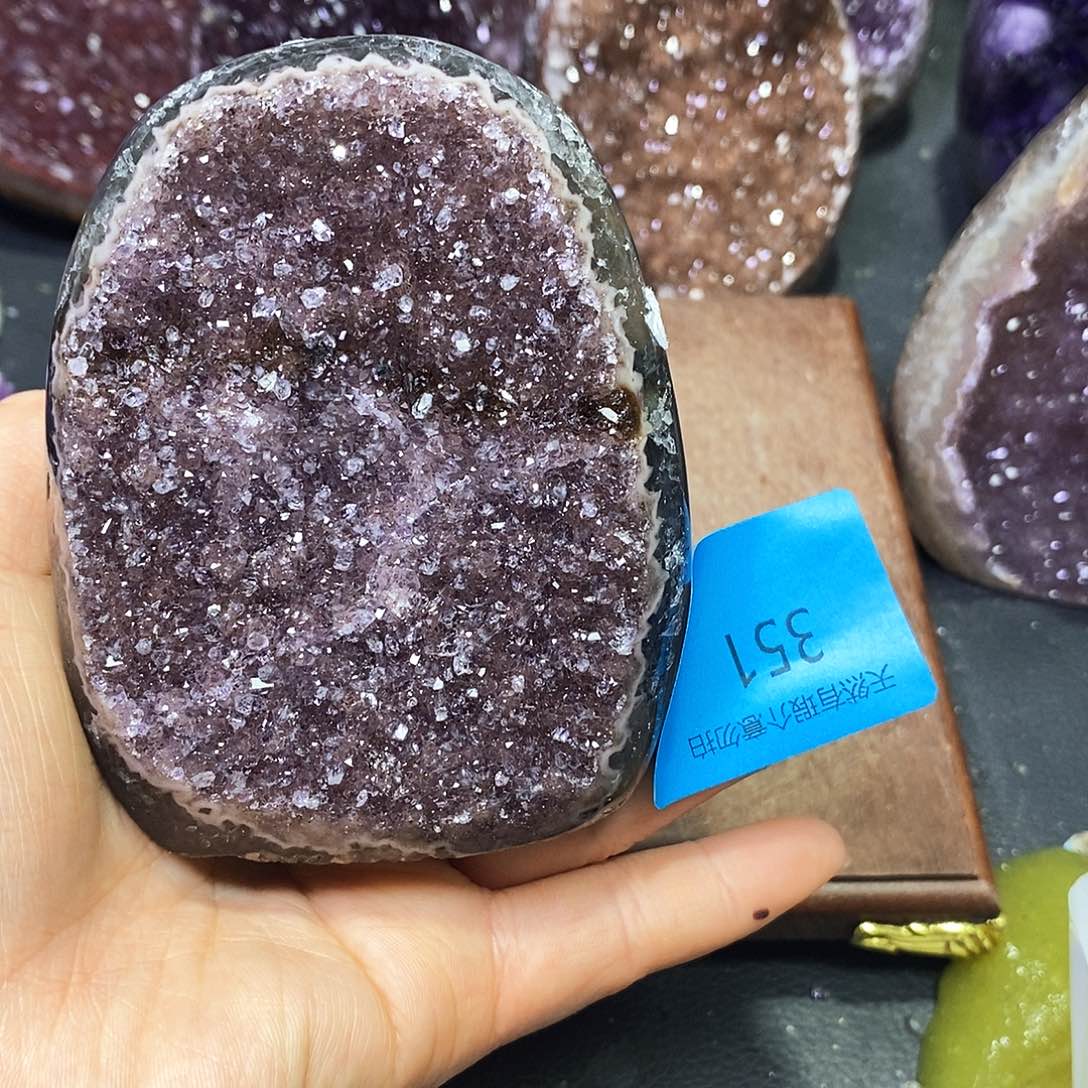 水晶大型摆件（非配饰）未镶嵌