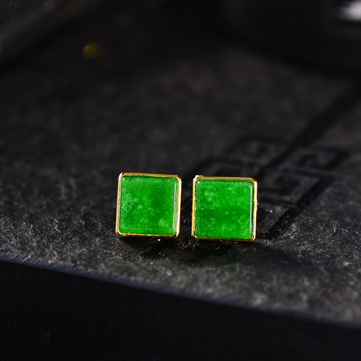 FE2816天然A货缅料阳绿无事牌耳坠