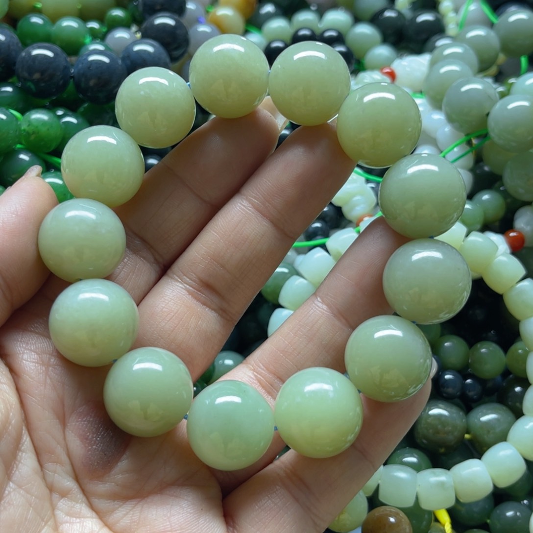 和田玉手链未镶嵌