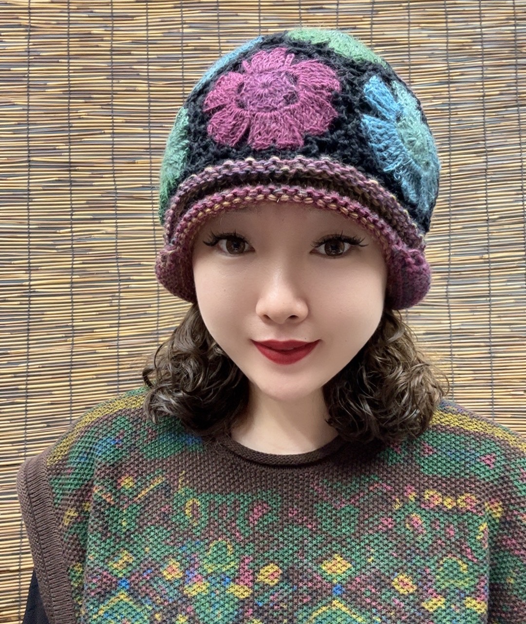 双边彩色芙蓉花护耳帽（同色系发）