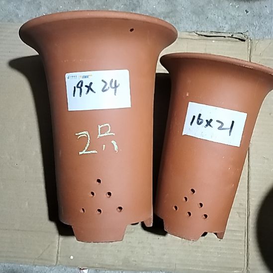 紫砂红泥兰花盆两个