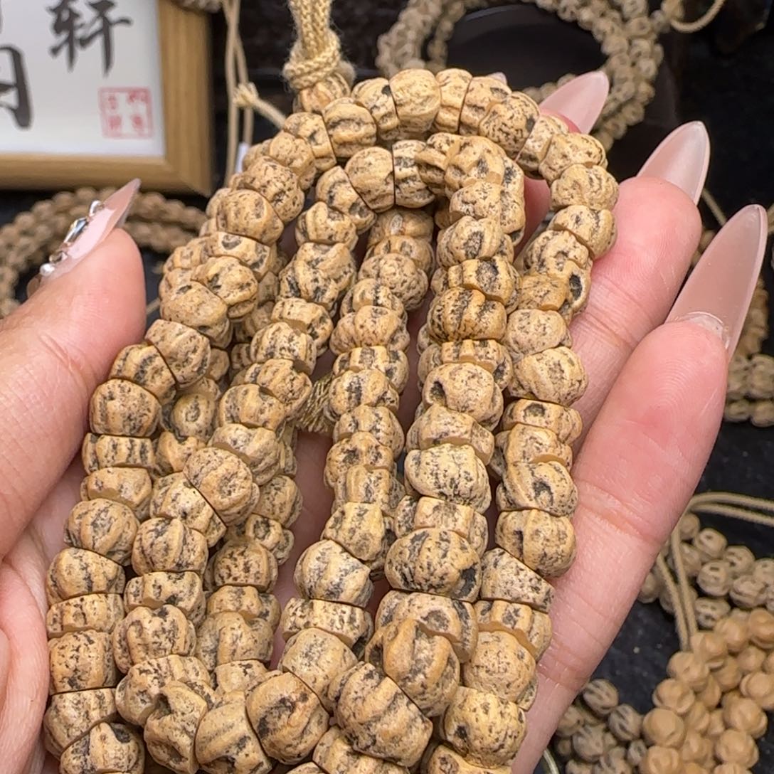 柏香籽/百香籽吊坠好**.