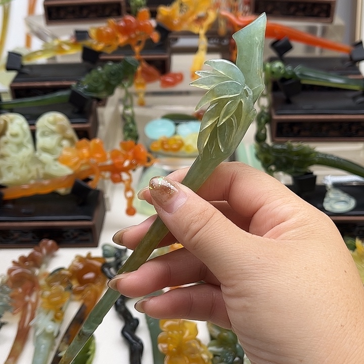 蛇纹石玉岫玉发簪未镶嵌